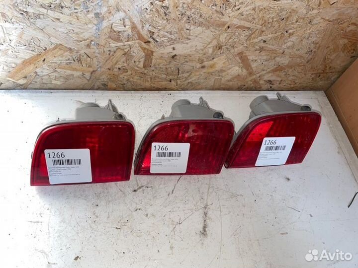 Противотуманная фара задняя левая Toyota Land