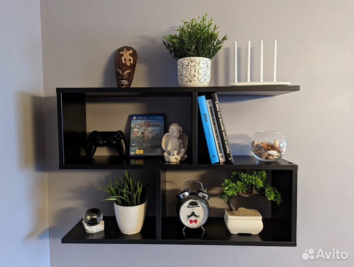 Новая Полка настенная черная с черным кантом