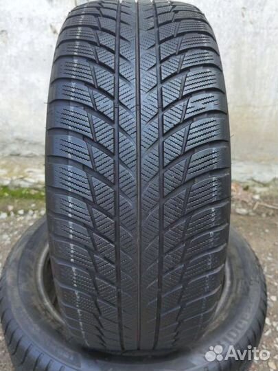 Bridgestone Blizzak LM-001 225/50 R18 95H