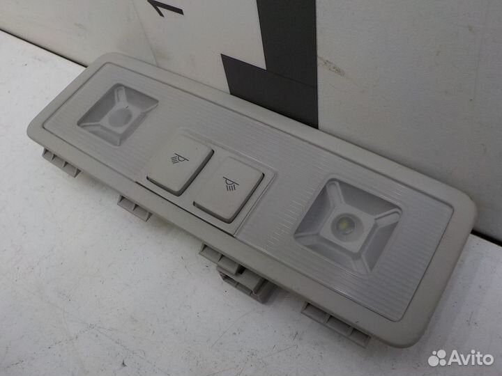 Освещение салона на Volkswagen Tiguan