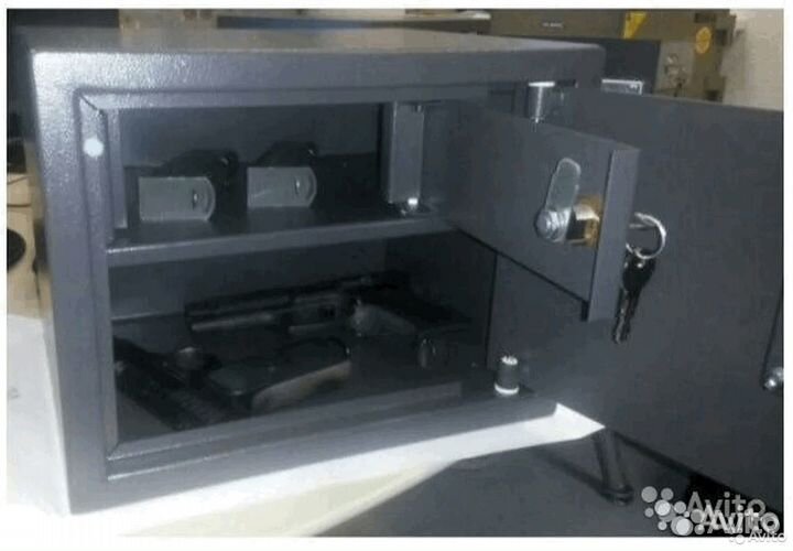 Оружейный сейф