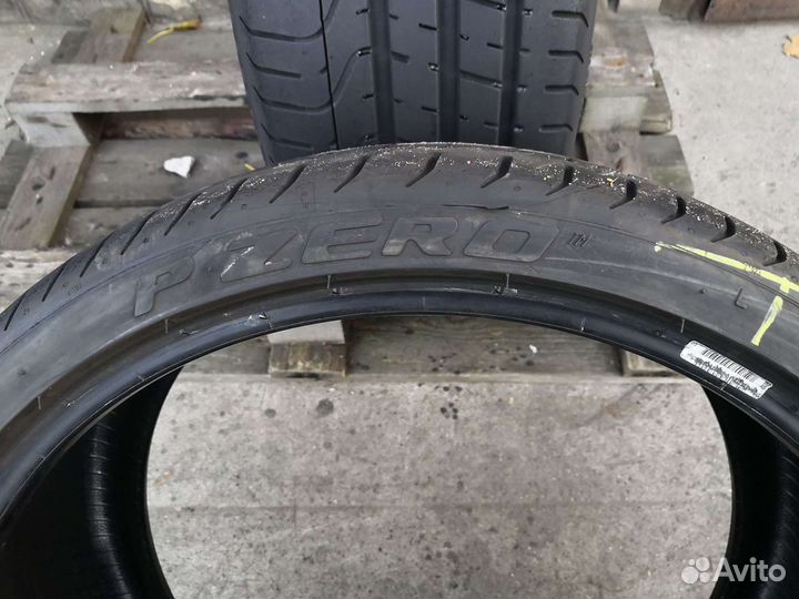 Pirelli P Zero 255/30 R20