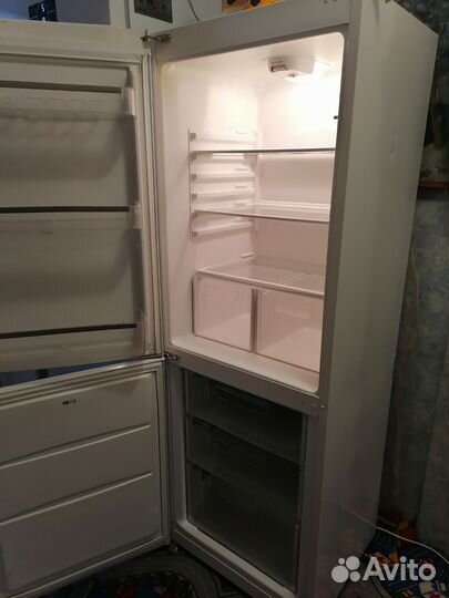 Vestel vcb330vw двухкамерный