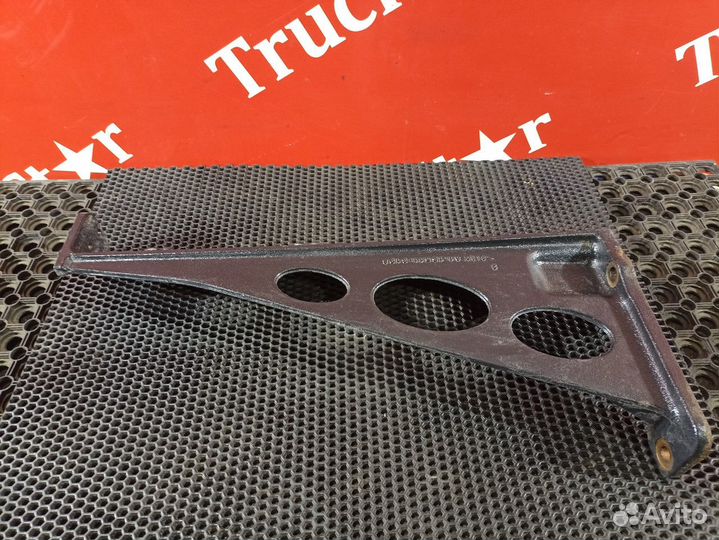 Кронштейн бака AdBlue левый