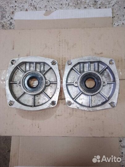 Крышки коленвала Иж б/у пара