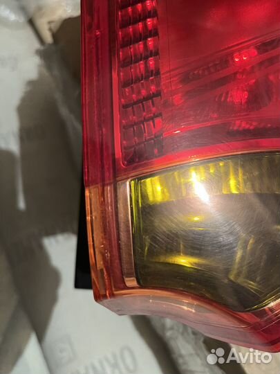 Фонарь правый Kia Ceed 2 хэтч 92402A2000