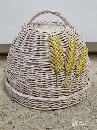 Изделия из бумажной лозы. Хлебница