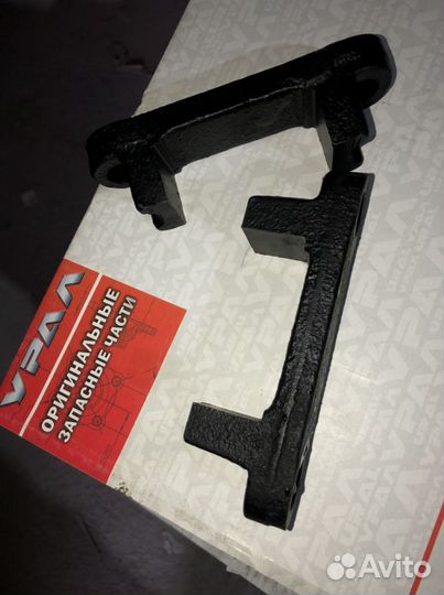 На Урал 4320, Накладка ушка Рессоры