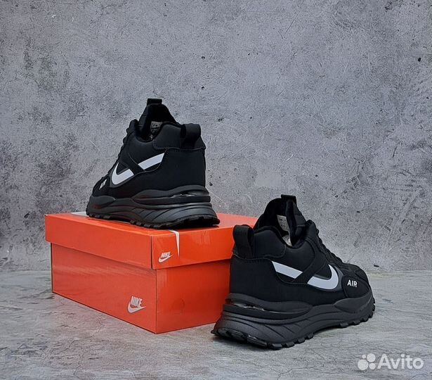 Кроссовки Nike Air