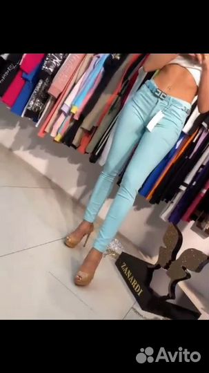 Брюки с ремнем