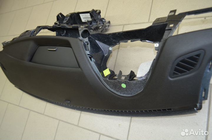 Торпедо панель приборов BMW X1