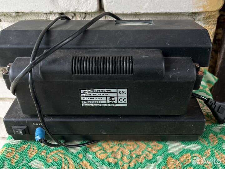 Детектор банкнот