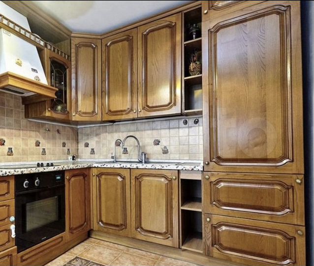 3-к. квартира, 115 м², 3/14 эт.