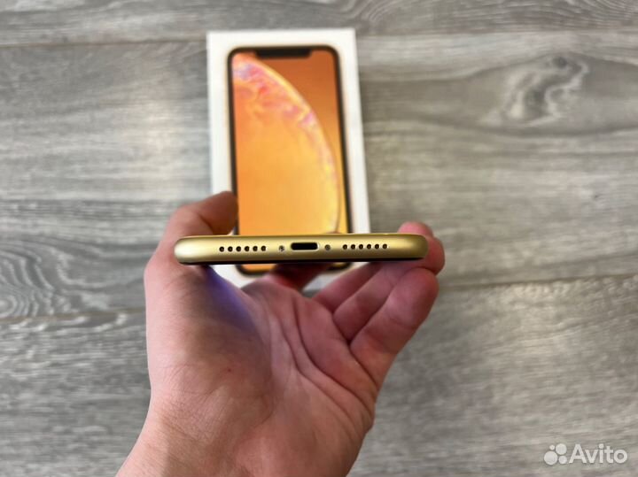 Телефон iPhone XR 128 gb