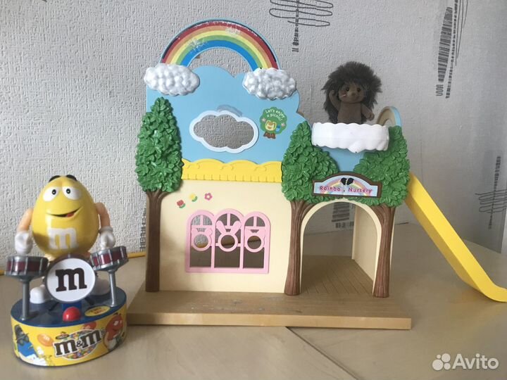 Домик Rainbo Nursery с ежиком и M&Ms с барабаном