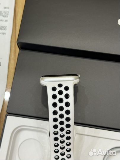 Apple Watch Se 44mm Nike Оригинал