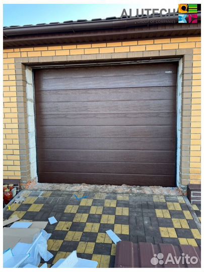 Гаражные ворота alutech