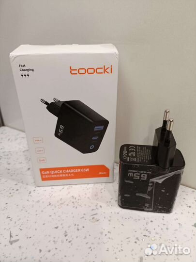 Зарядное устройство Toocki 65w GaN на два порта