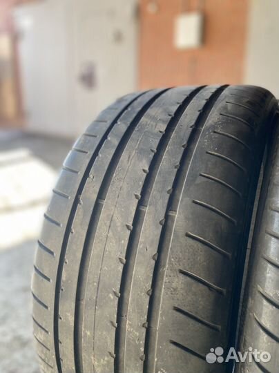 Goodyear Eagle F1 Asymmetric 3 245/35 R20 и 275/30 R20