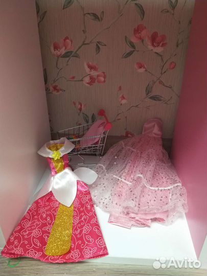 Домик кукольный