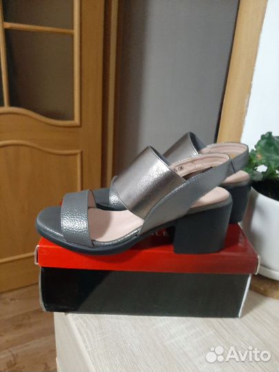 Босоножки женские 36 размер