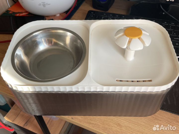 Питьевой фонтанчик для животных