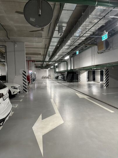 Машиноместо, 14 м²
