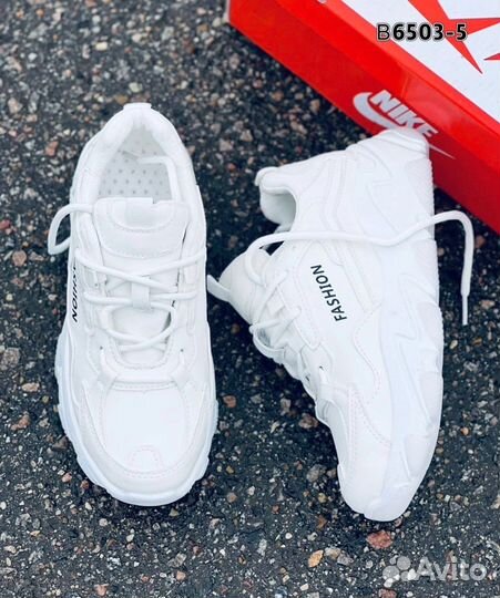 Кроссовки 37