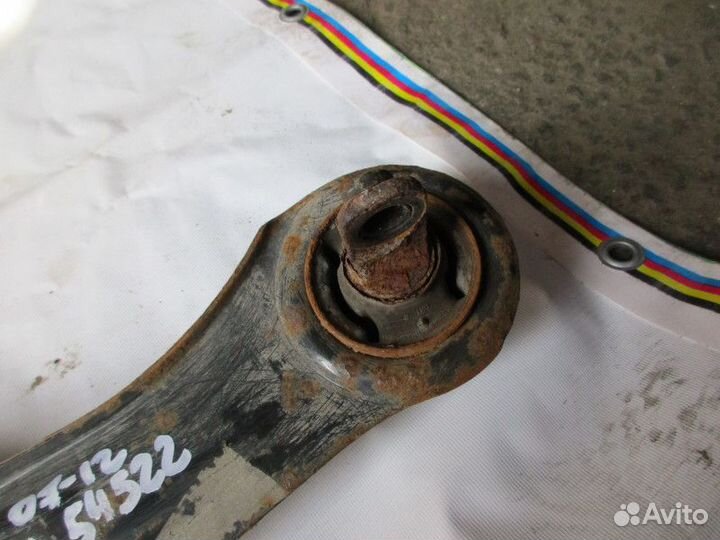 Рычаг задний продольный левый Kia Ceed 2007-2012