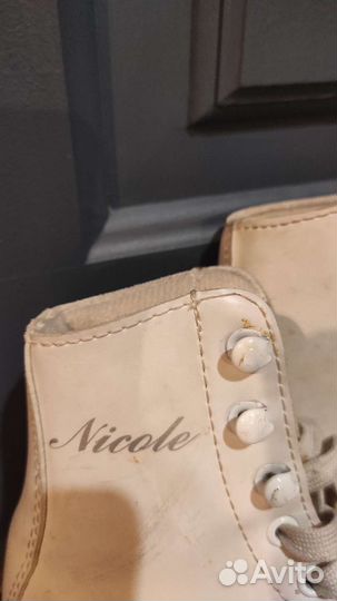 Коньки фигурные nicole