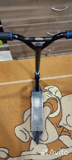 Трюковой самокат кастом парк