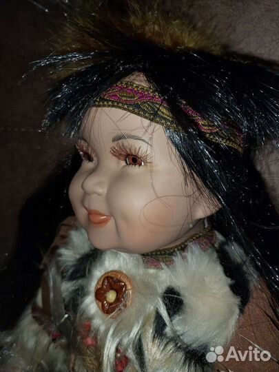 Куклы фарфоровые