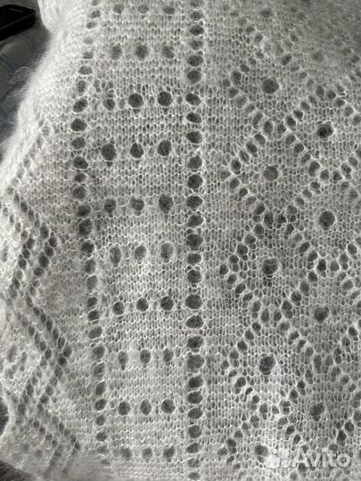 Пуховый платок шаль