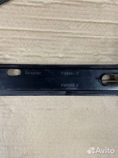 Стеклоподъемник передний левый BMW E90