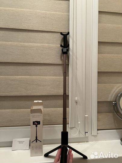 Huawei tripod selfie stick (селфи палка)
