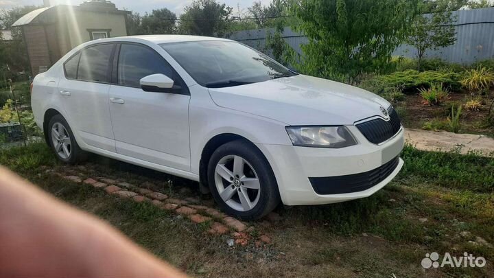 Skoda Octavia 1.2 AMT, 2014, 124 000 км
