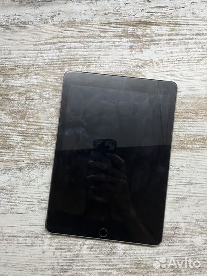 iPad 6 2018 128gb Wi-Fi + Cellular