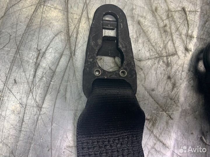 Ремень безопасности Audi A4 B7 2005-2007 седан