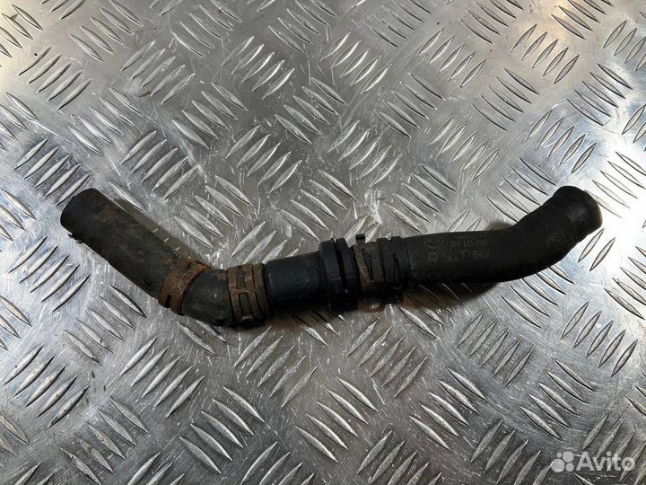 Водяная помпа Audi A8 D3/4E рест. 2007 4E0121449T