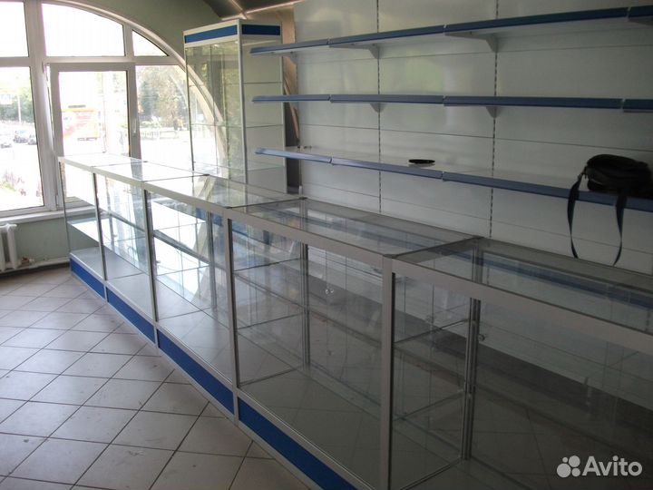 Стеклянные прилавки