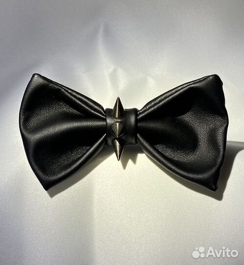 Бантики, резиночки в школу и сад