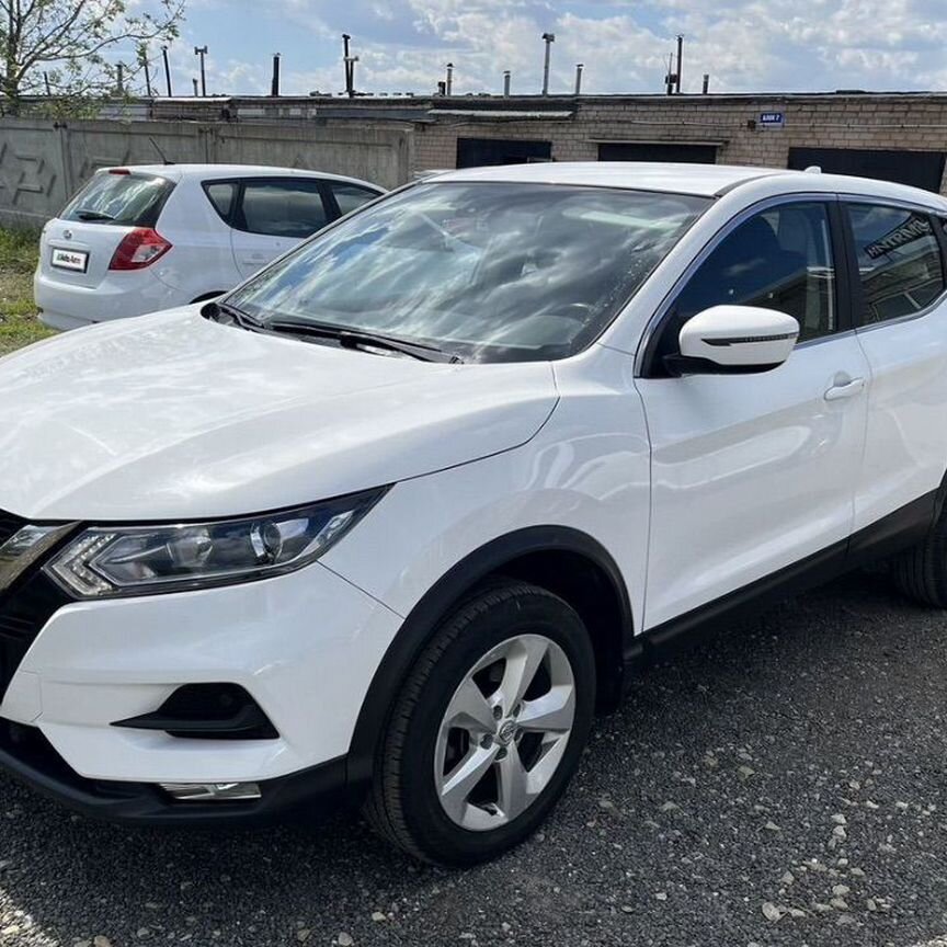 Купить Nissan Qashqai с левым рулём от 489 000 ₽ в