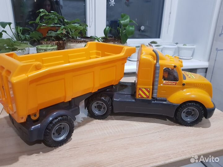 Детские машины строительные