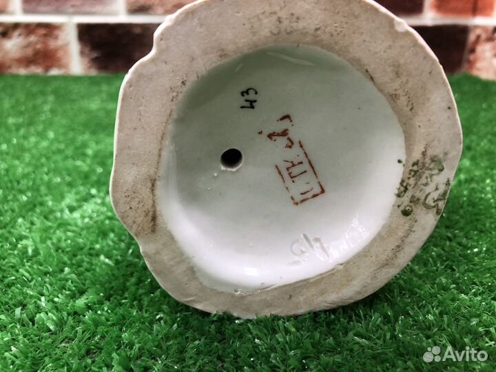 Z.9238 Статуэтка Циганка Земфира Дулево