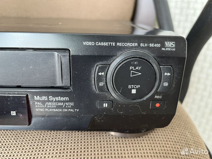 Видеомагнитофон sony slv-se400
