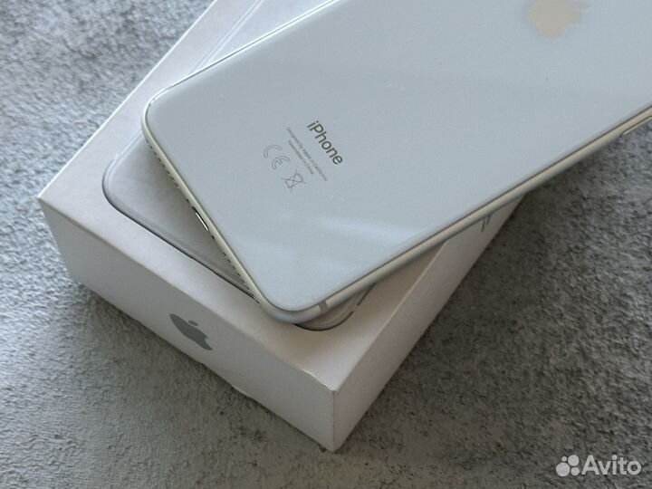 iPhone 8 Plus. Silver