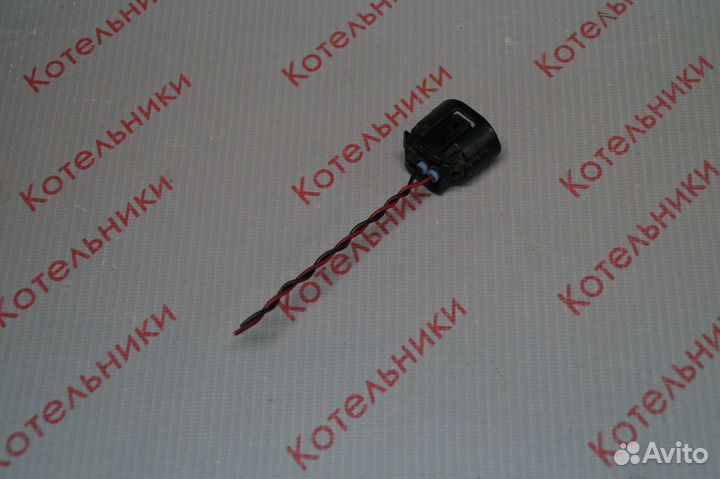 Nissan 23100-CT00B Разъем генератора