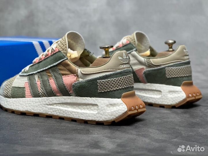 Кроссовки adidas retropy e5