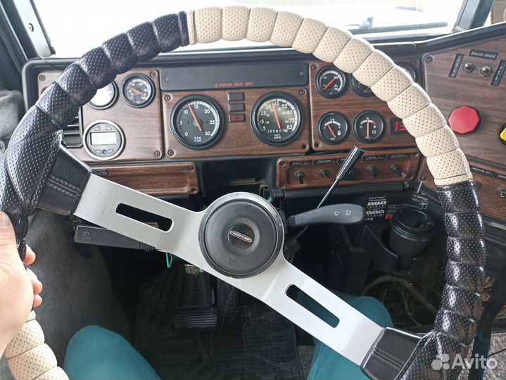 Руль Фредлайнер