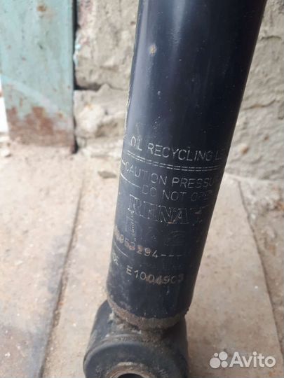 Амортизаторы задние renault logan